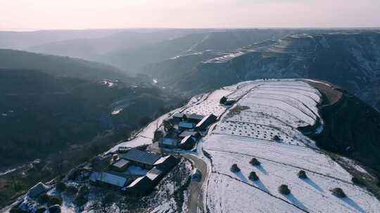 黄土高原梯田风貌冬季雪景