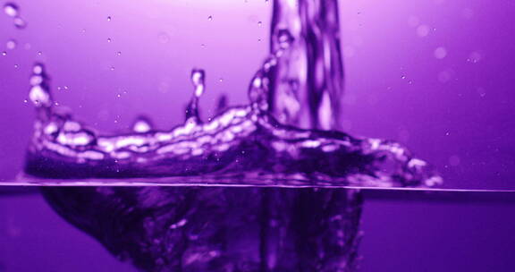 2K高速摄影倒水特写紫色2