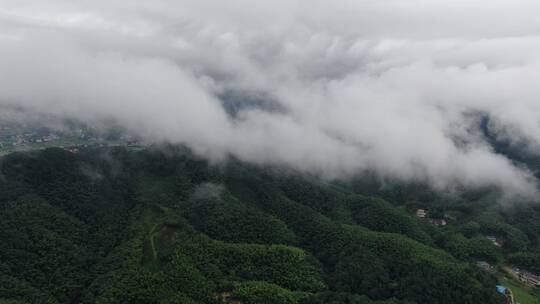 旅游景区湖南南山公园云雾缭绕航拍