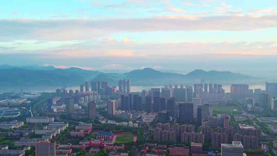 日出中的杭州滨江建筑风景航拍