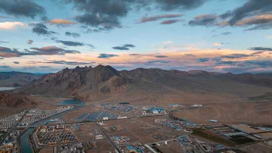 西藏阿里地区古格王朝文化遗迹日落高空航拍