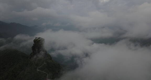 贵州梵净山云雾山顶