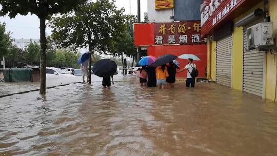 郑州720暴雨、洪水灾害实拍02视频素材模板下载