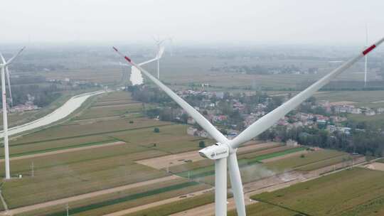 新能源风力发电大风车视频素材模板下载