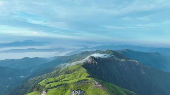 大气山峰森林航拍山川云海山脉壮丽山河风光