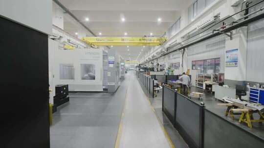 高端的汽车注塑模具车间塑料零部件冲压机床