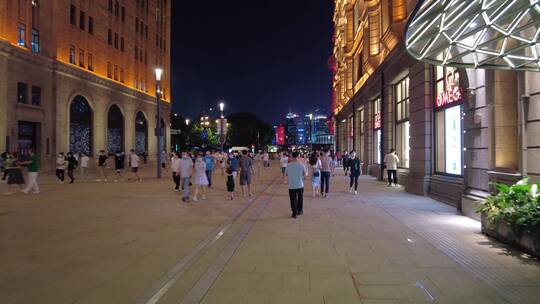 上海南京东路外滩外白渡桥黄浦区夜景4K实拍