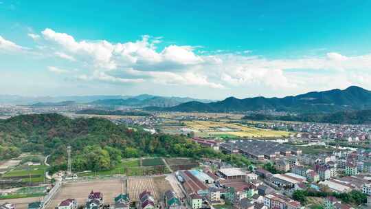 村落 稻田 溪流