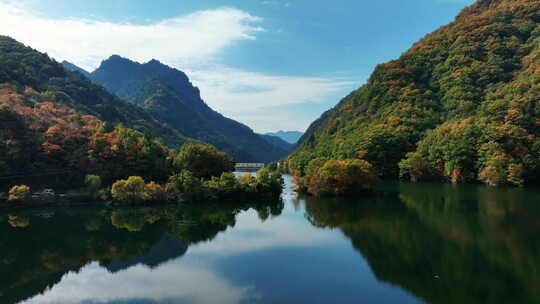 河谷山河湖面湖水大山湖泊绿水青山河流水湖