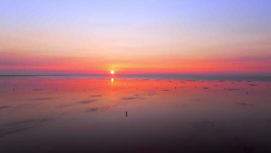 海上日出