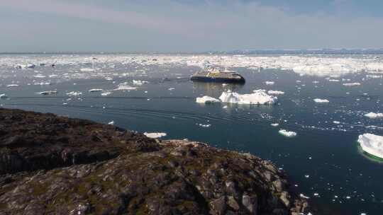 FPV航拍海洋冰川