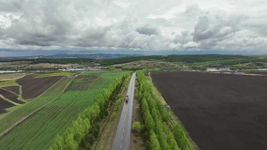 大兴安岭林区道路森林