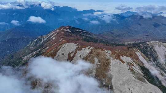 秦岭秋季冰晶顶