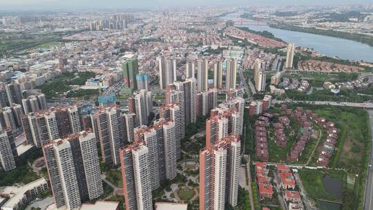 广东沿江住宅区航拍