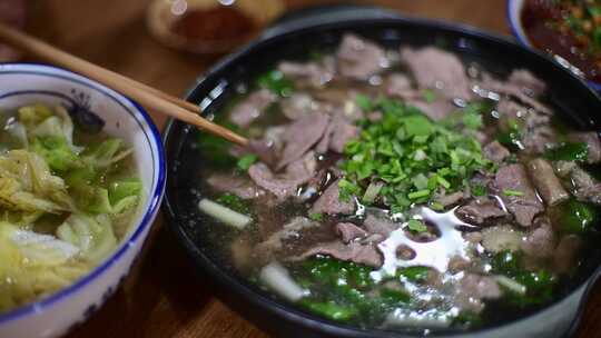 跷脚牛肉餐饮美食4K素材