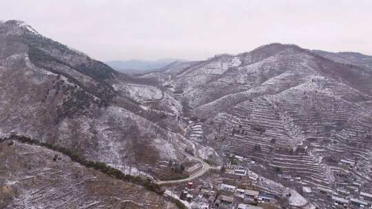 航拍山间雪景雪地雪山积雪