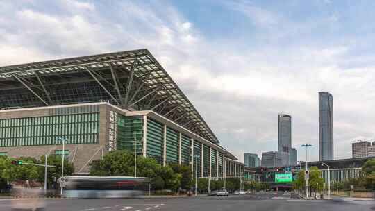 苏州国际博览中心建筑和车流延时摄影