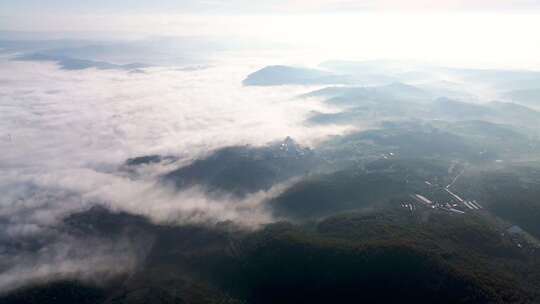 航拍清晨山川云海云雾风景