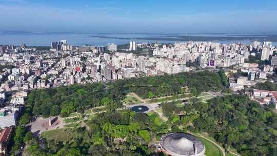 阿雷格里港天际线位于巴西南里奥格兰德的阿