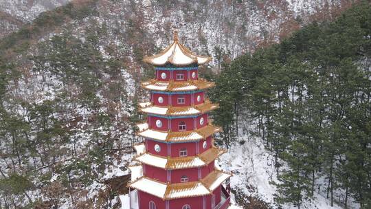 航拍雪后的威海孙家疃太极八卦塔4K