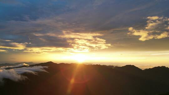 航拍日落晚霞夕阳云海