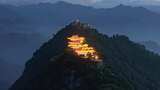 航拍秦岭山南五台寺庙日落夜景灯光高清在线视频素材下载