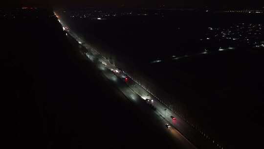 航拍 夜景 过年 年味 年末 夜晚 道路 车辆