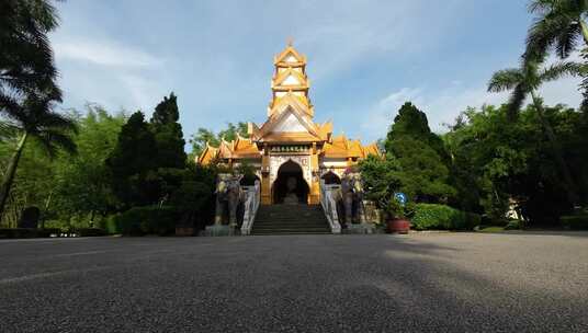 芒市勐巴娜西珍园