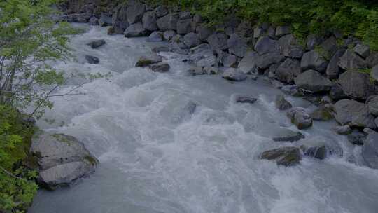 河流，岩石，河床，水