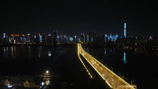 航拍湖北武汉沙湖大桥夜景