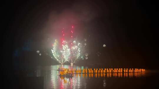 阳朔漓江遇龙河烟火金龙巡游夜景