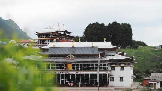 郎木寺建筑外景