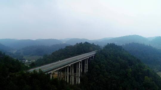 湘西山区高速