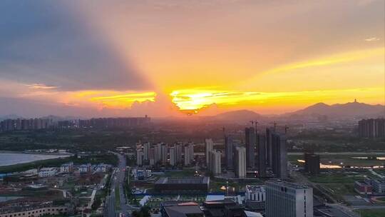 落日余晖映晚霞一抹夕阳美如画，最美夜景