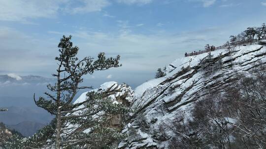 白云山雪景云海山峰航拍