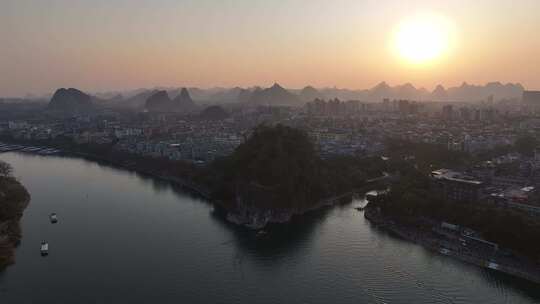 桂林象鼻山夕阳风光