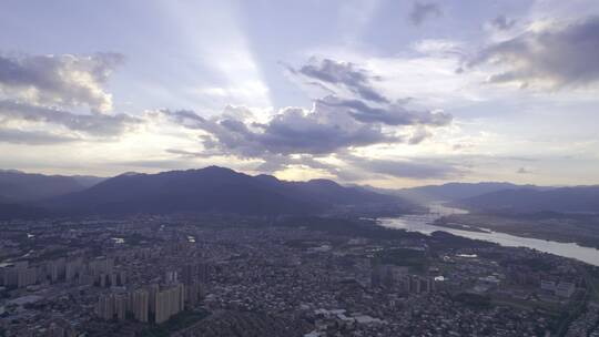 【5.4K-HDR】黄昏日落与丁达尔效应