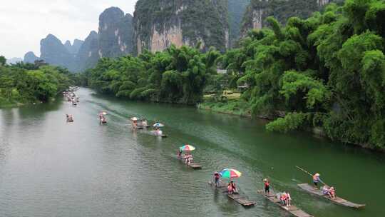 航拍桂林阳朔遇龙河竹筏漂流