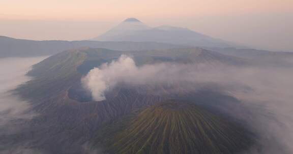 航拍印尼Bromo火山