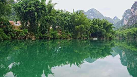 青山绿水江河流域美丽风景