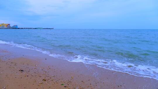 葫芦岛兴城海滩海浪自然风光视频素材模板下载