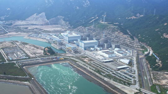 4k江门能源核电核电站公司主塔热力发电视频素材模板下载