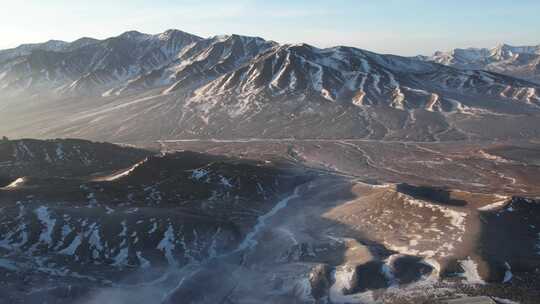 青海拉脊山日出风光航拍素材