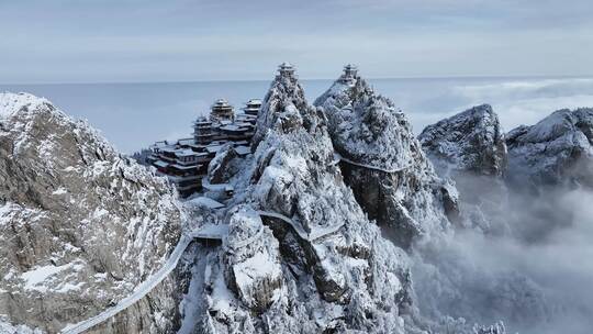 洛阳老君山大雪云海航拍