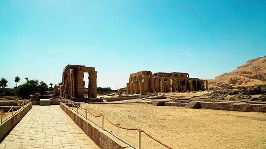 埃及拉美西斯二世神庙