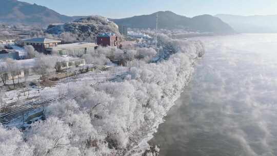 雾凇奇观冰雪旅游口播素材江面仙气飘飘公路