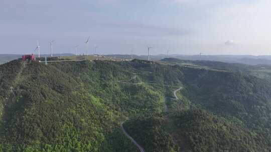 贵州龙里大草原上的风车视频素材模板下载