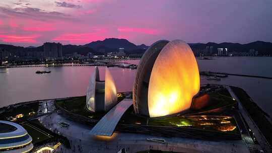 广州珠海日月贝大剧院情侣路海滩夜景航拍