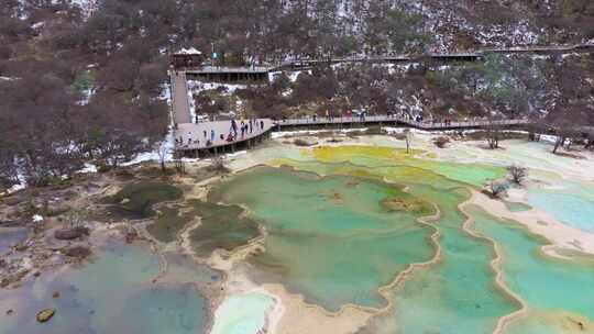 航拍四川九寨沟黄龙景区争艳池映月池迎宾池