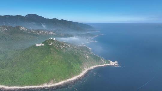 航拍深圳东西涌天文台海岸线云海景观4K